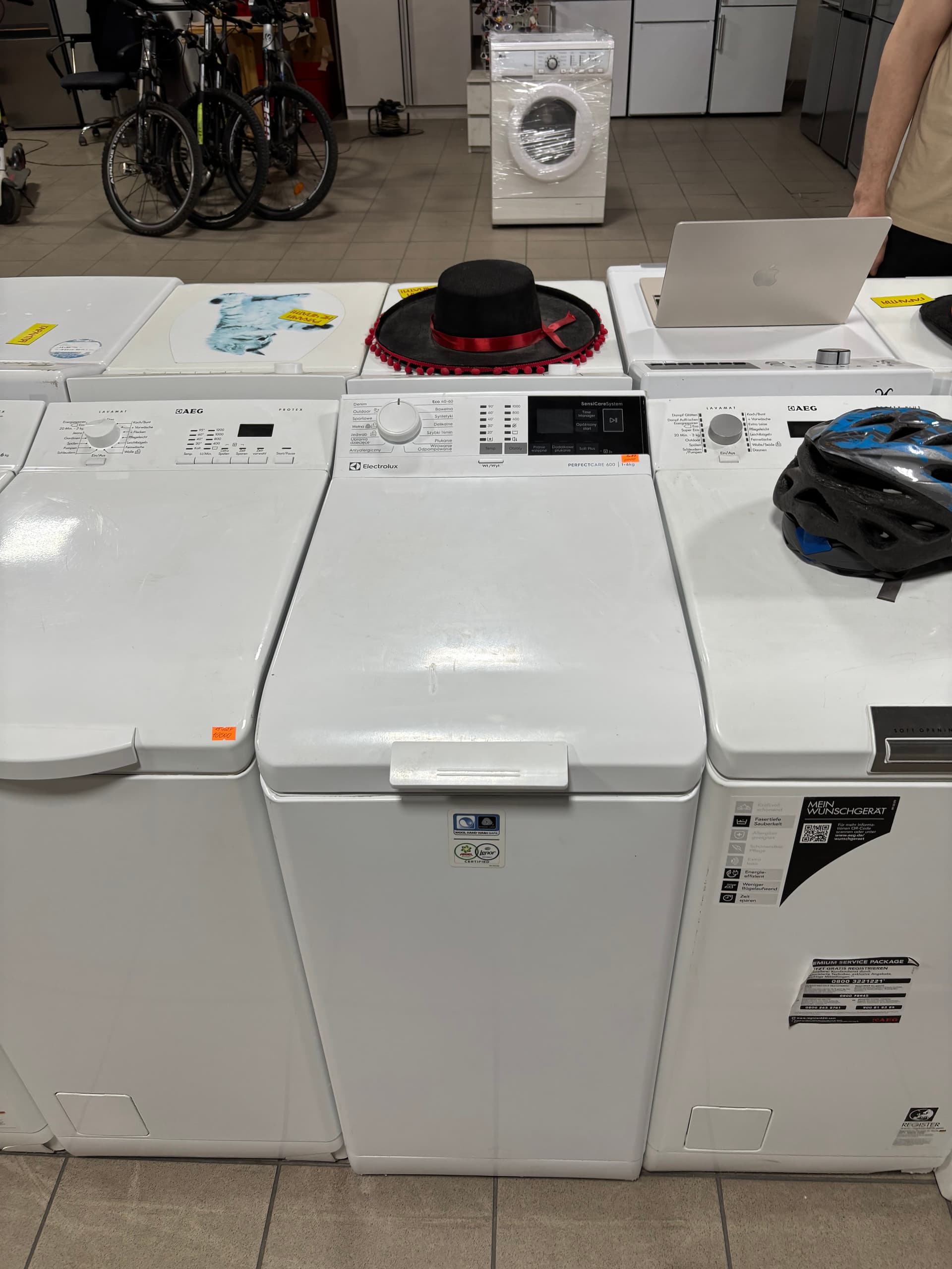 Пральна машина Electrolux EW6T14061P