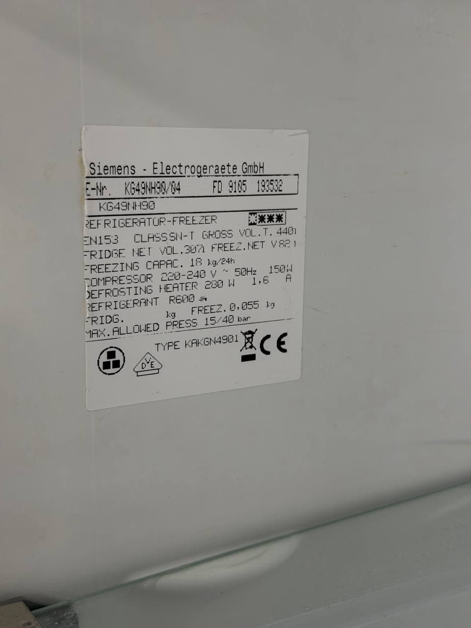 Холодильник Siemens