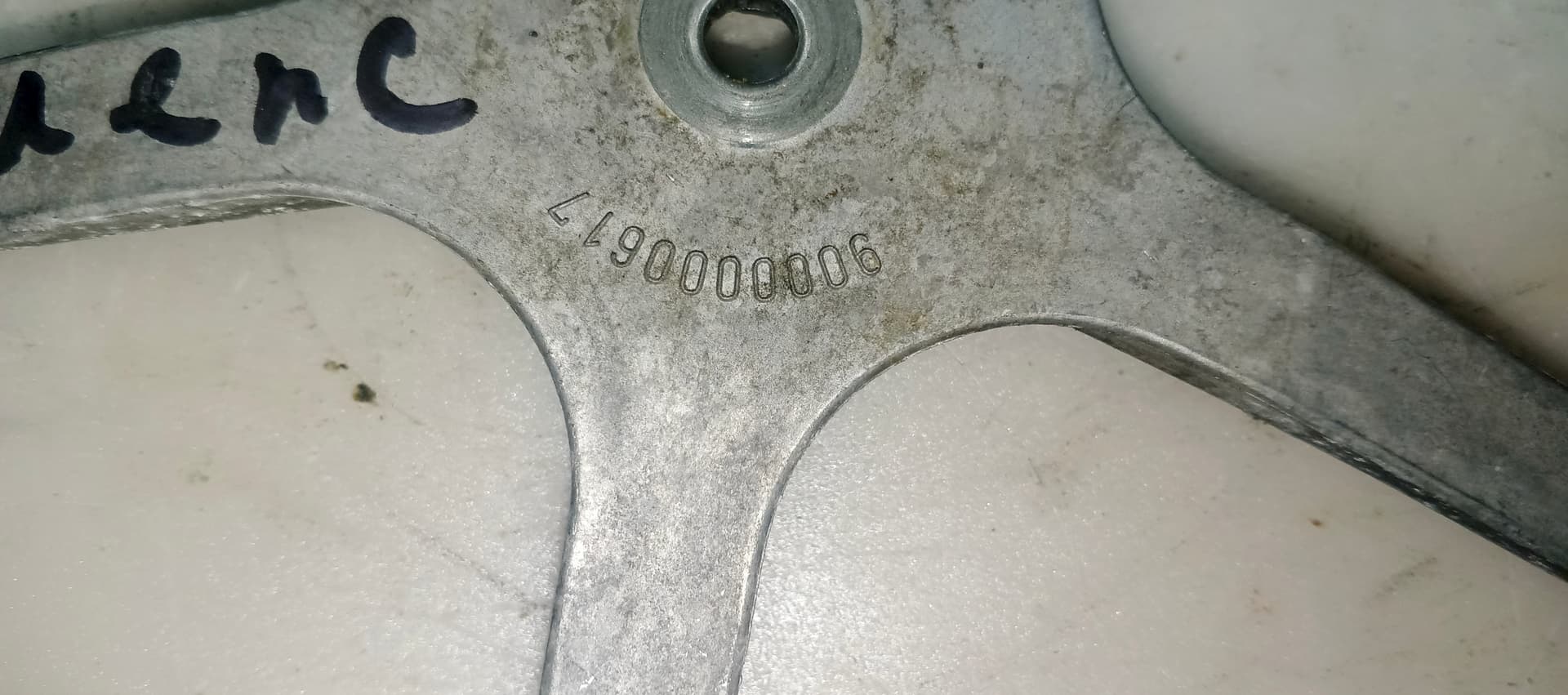 Б/у Шків для пральної машини Siemens 9000000617