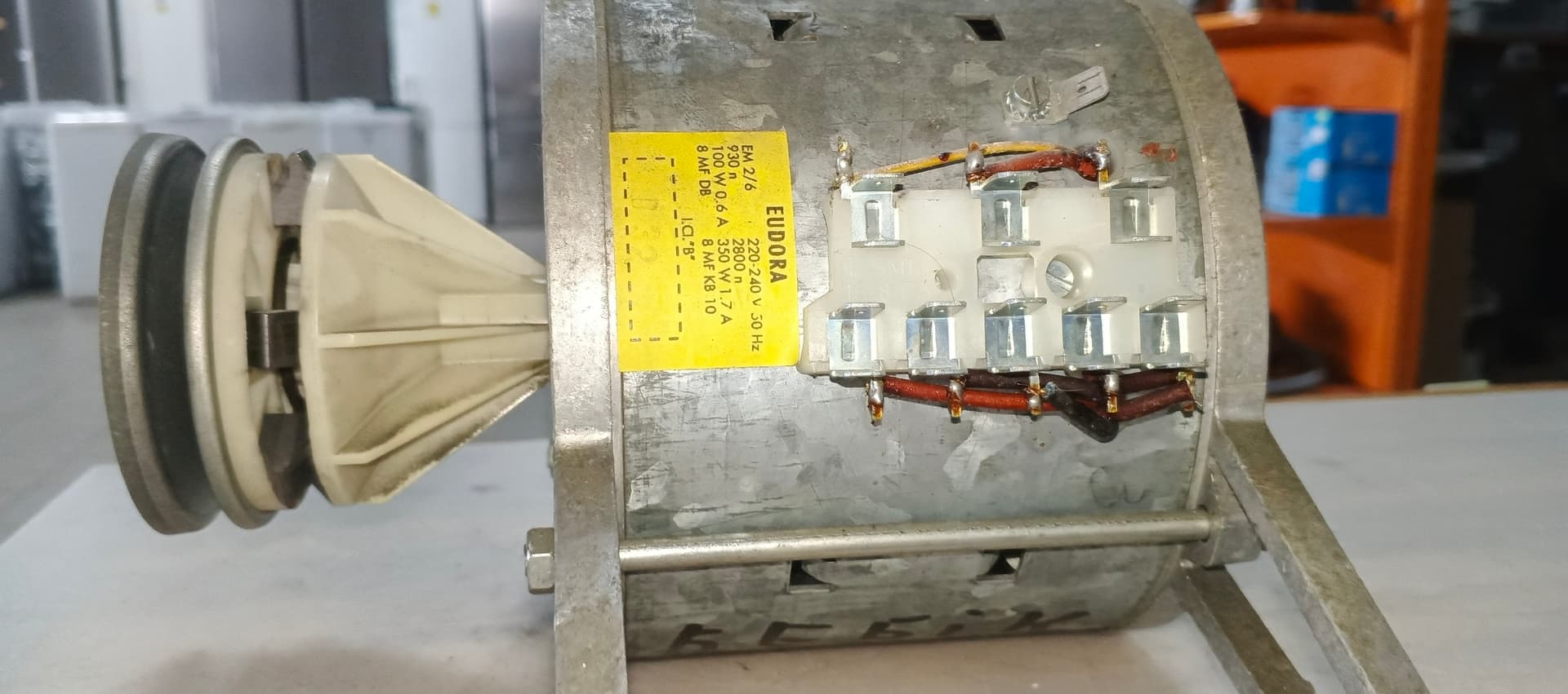 Б/у Асинхронний мотор для пральної машини Eudonova 350w