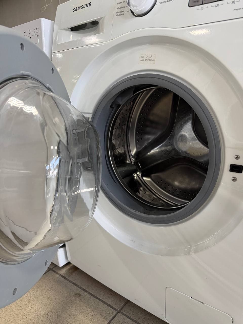 Пральна машина Samsung WF60F4E0N0W
