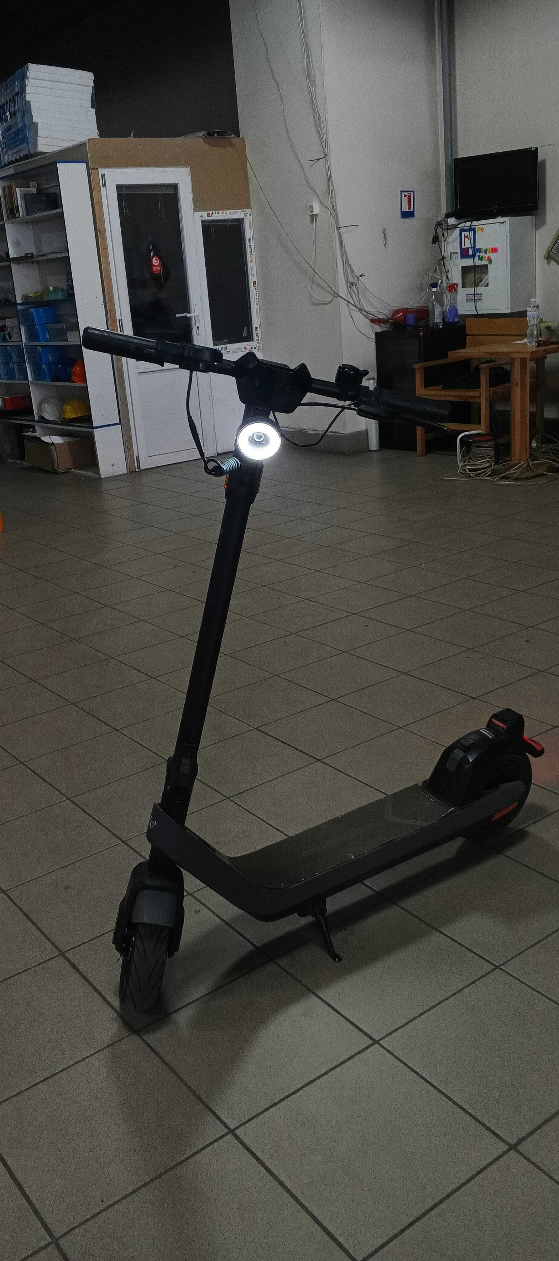 Електросамокат NIU KQi2 Pro