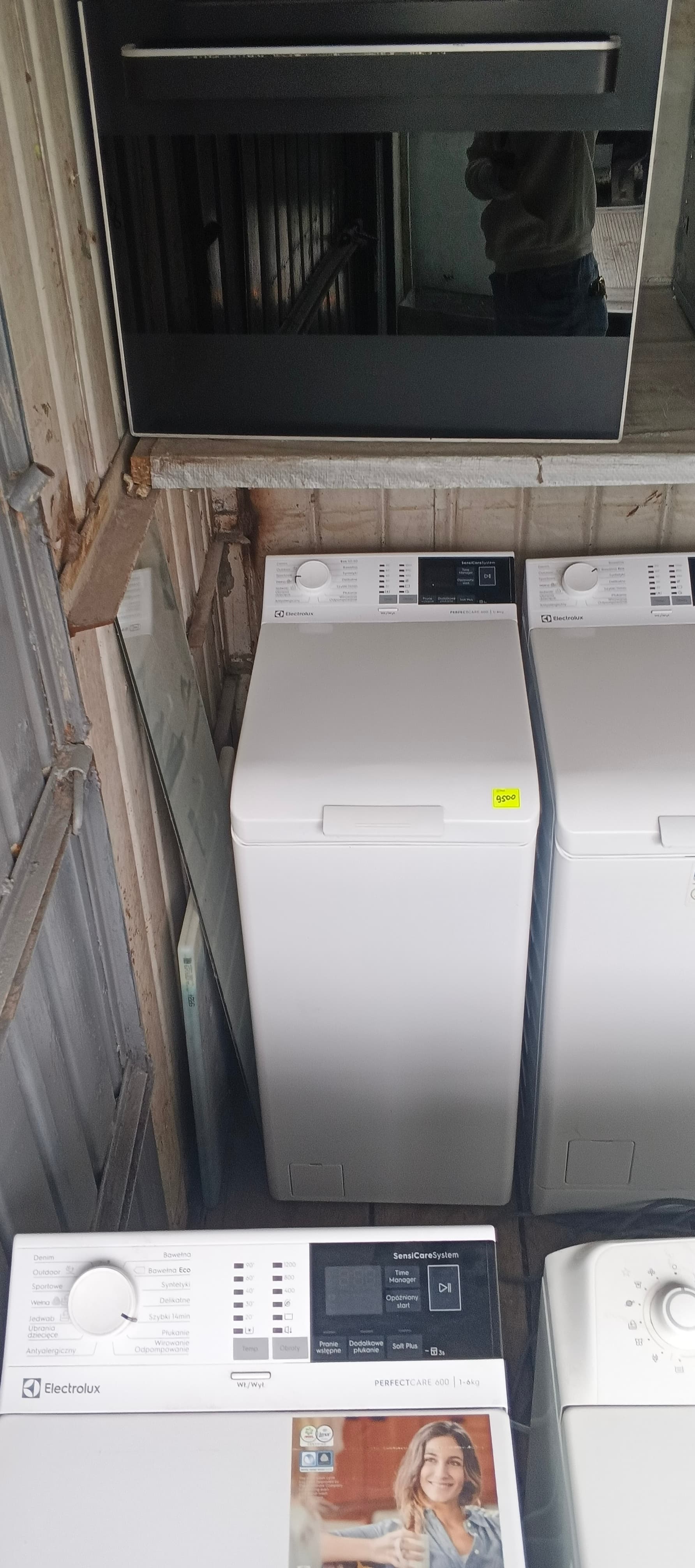 Вертикальна пральна машина Electrolux EW6T4261P