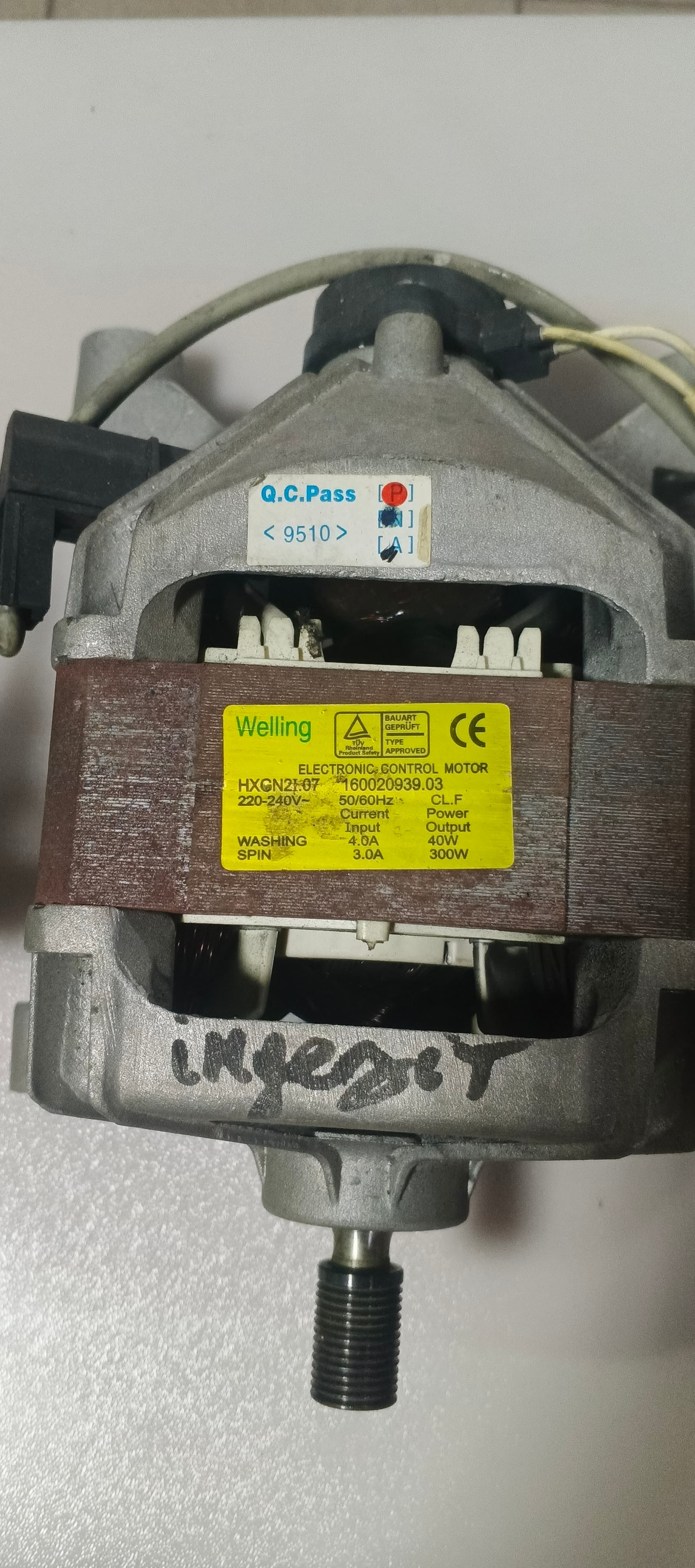Б/у МОТОР для пральної машини Indesit 300w потребує заміни підшипників