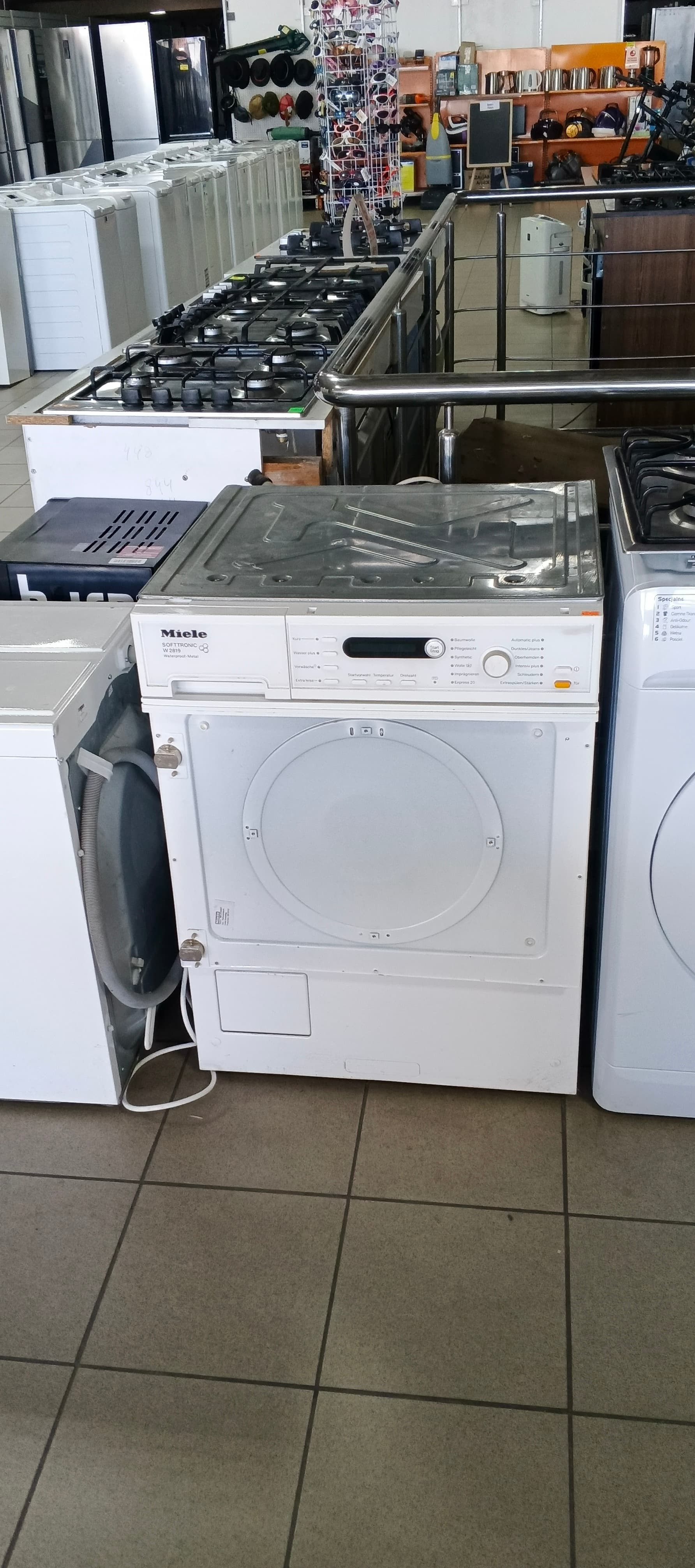Пральна машина під вмонтування Miele W 2819i WP
