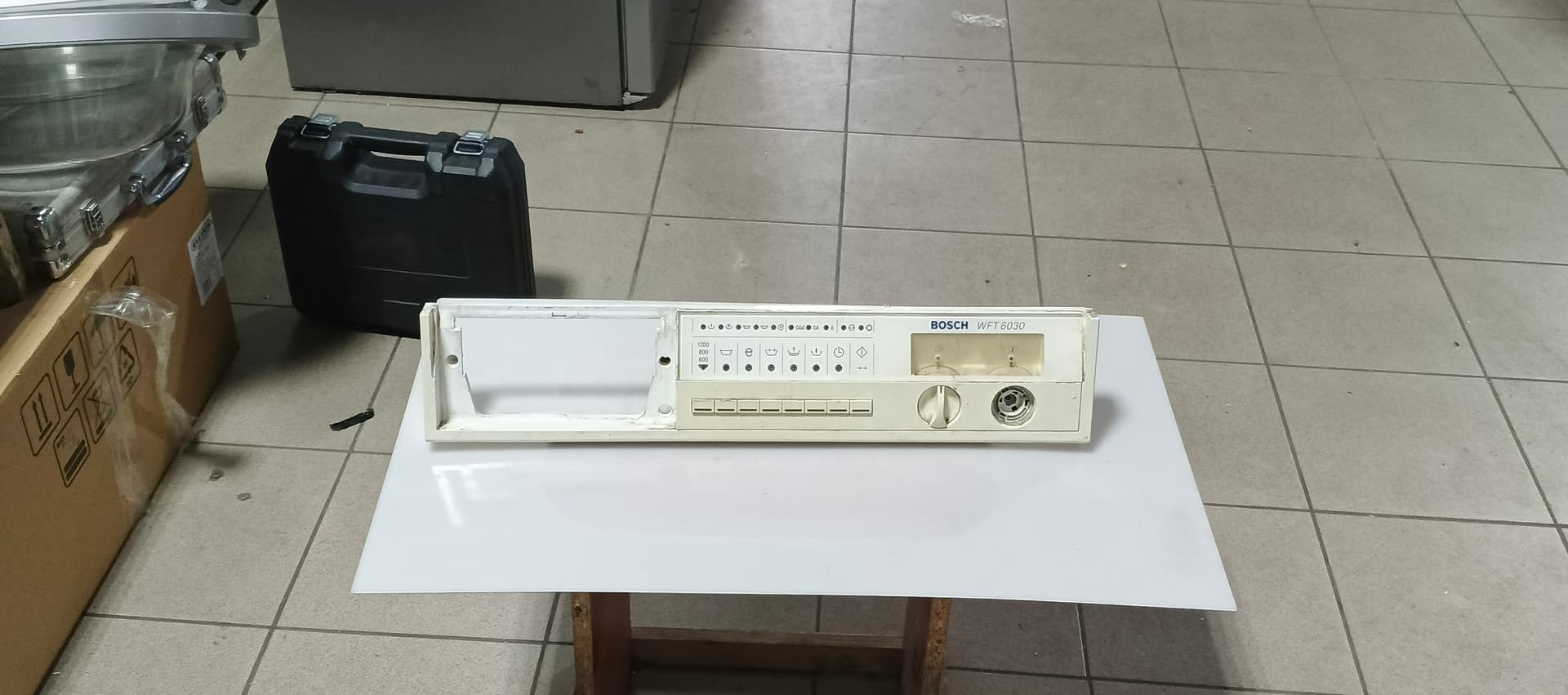 Б/у Модуль управління(індикація) пральної машини Bosch WFT6030