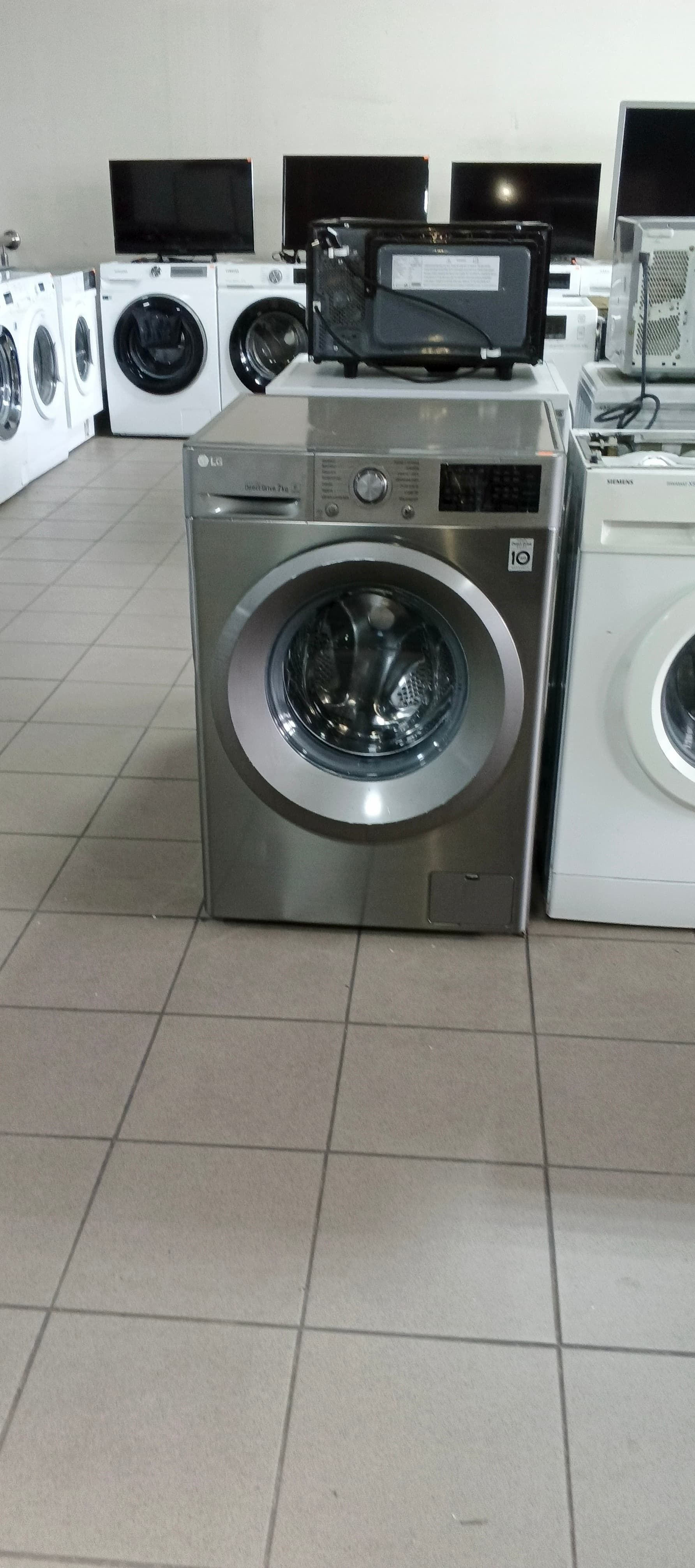 Пральна машина LG F2J5QN7S