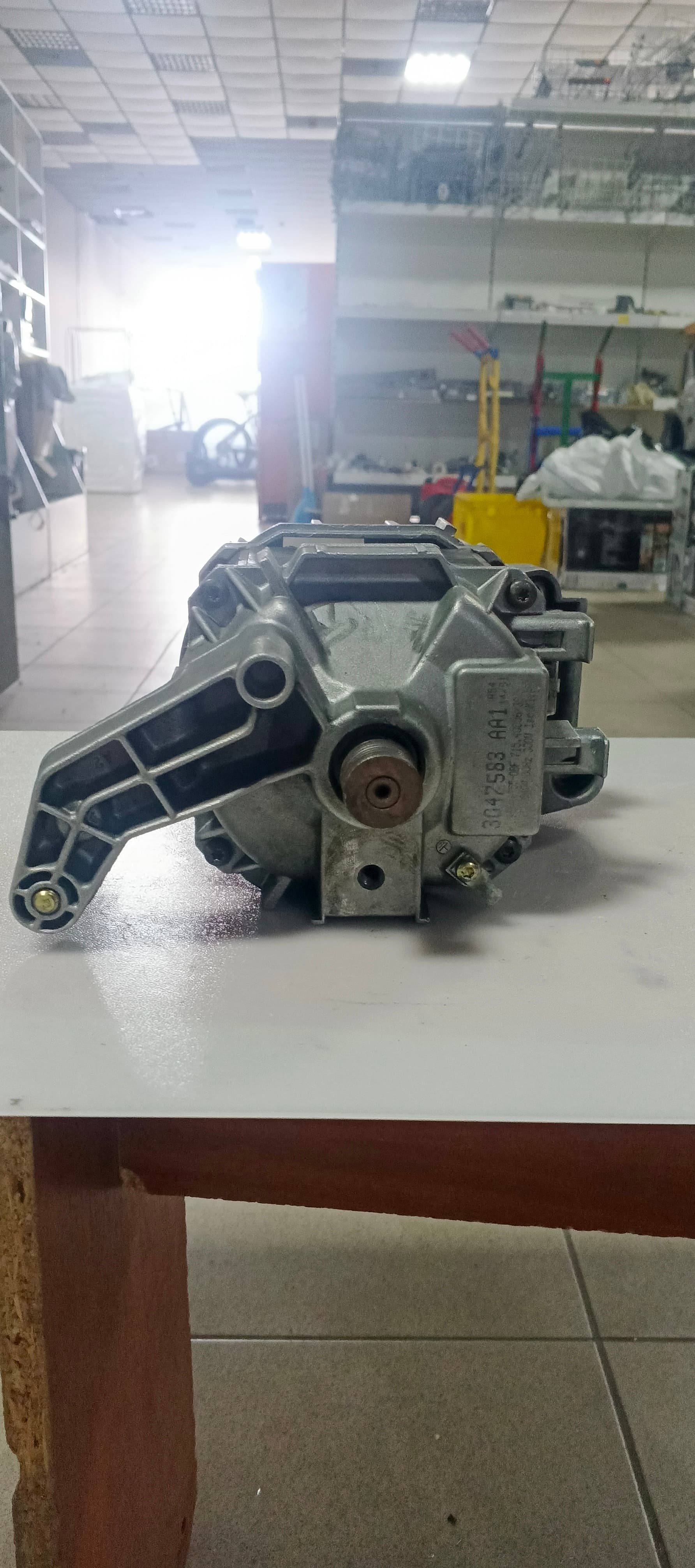 Б/у МОТОР для пральної машини Bosch 6k 0 11074F