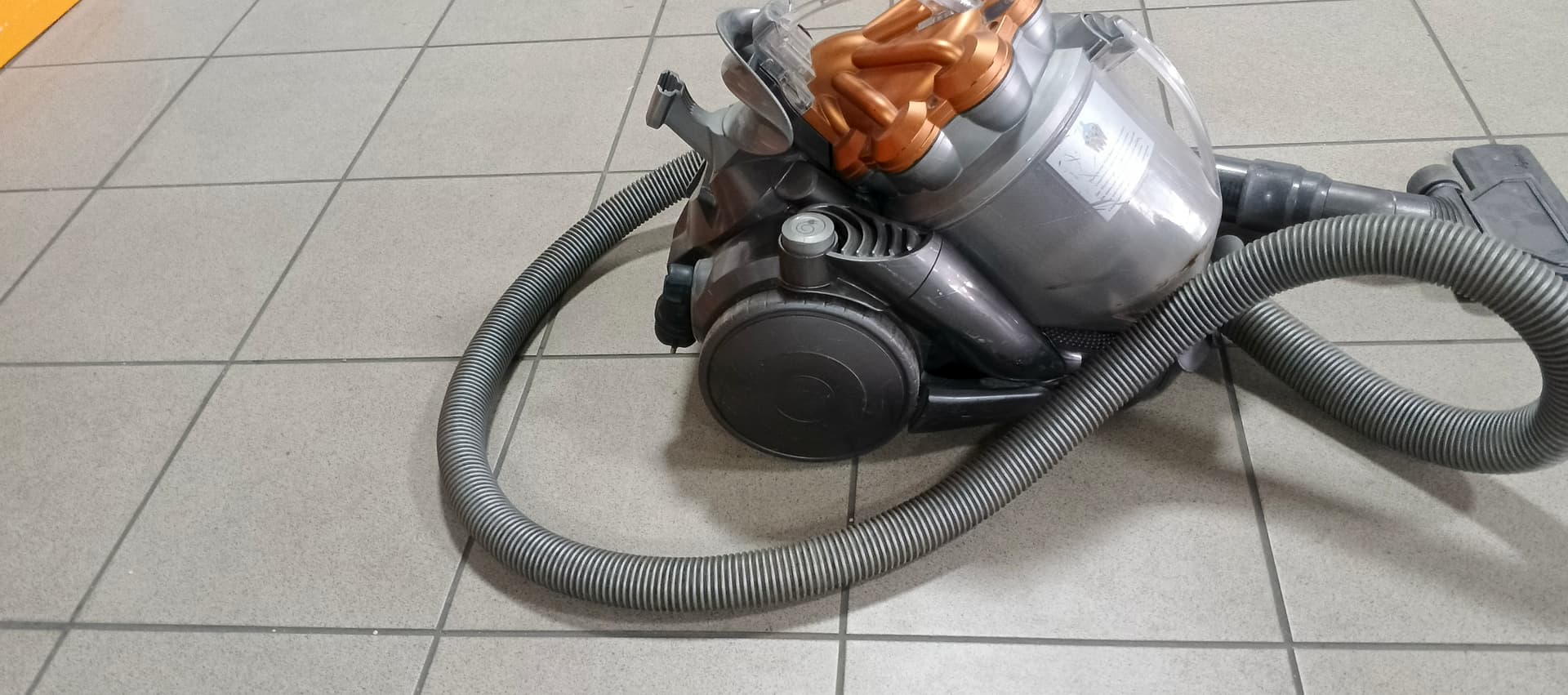 Порохотяг Dyson 366-EU-A