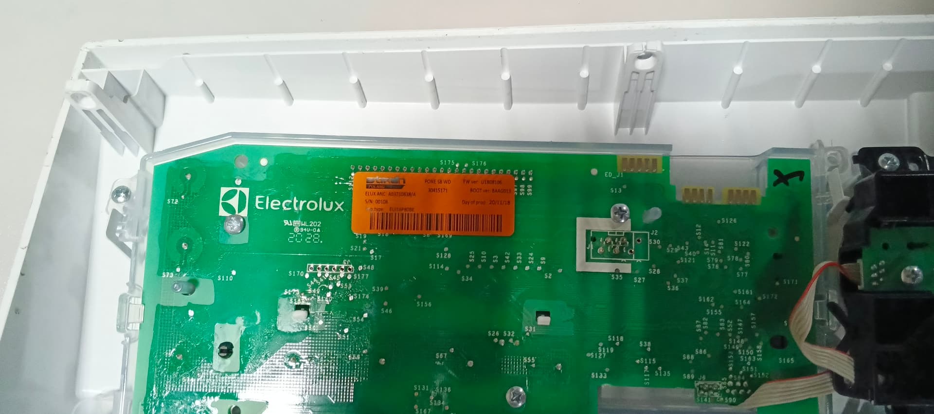 Б/у Модуль управління(індикація) з сушкою пральної машини Electrolux U1808106
