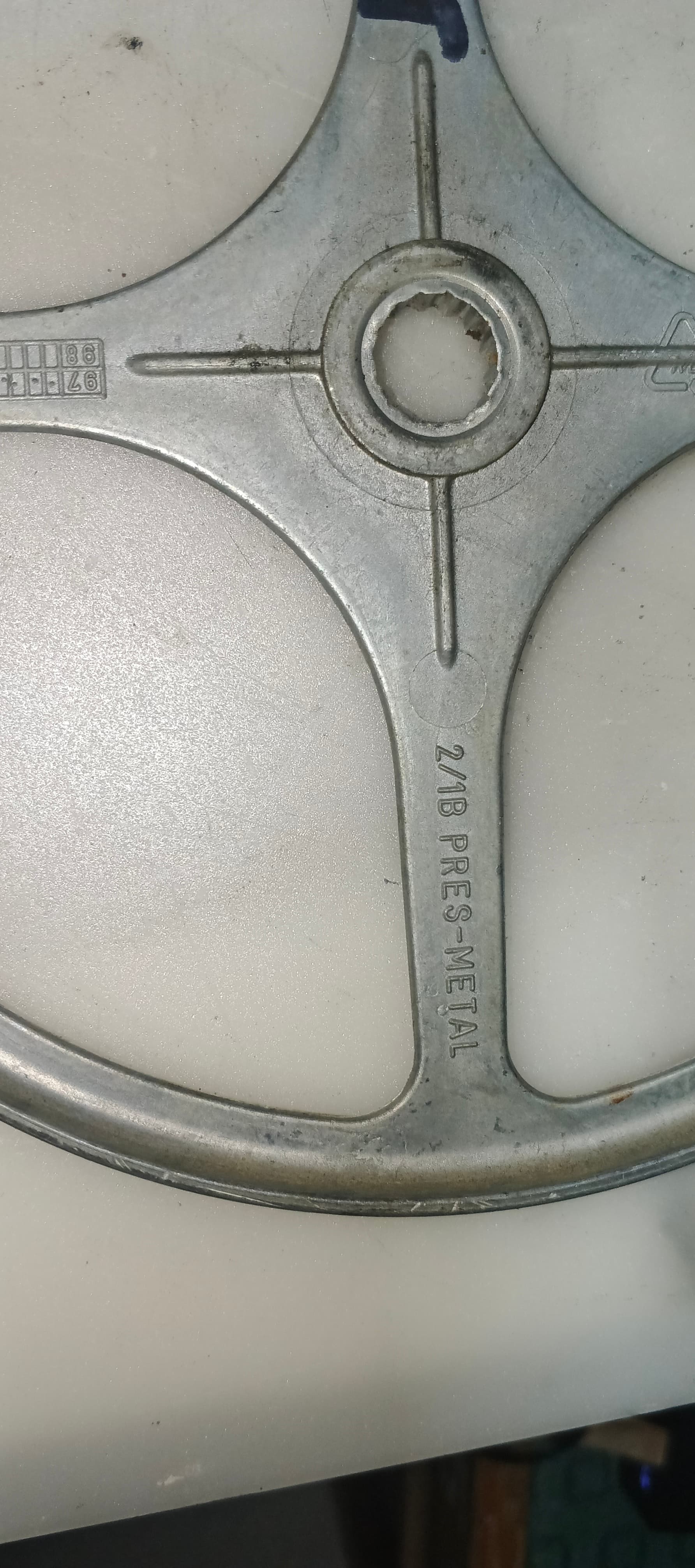 Б/у Шків для пральної машини Indesit 174000509