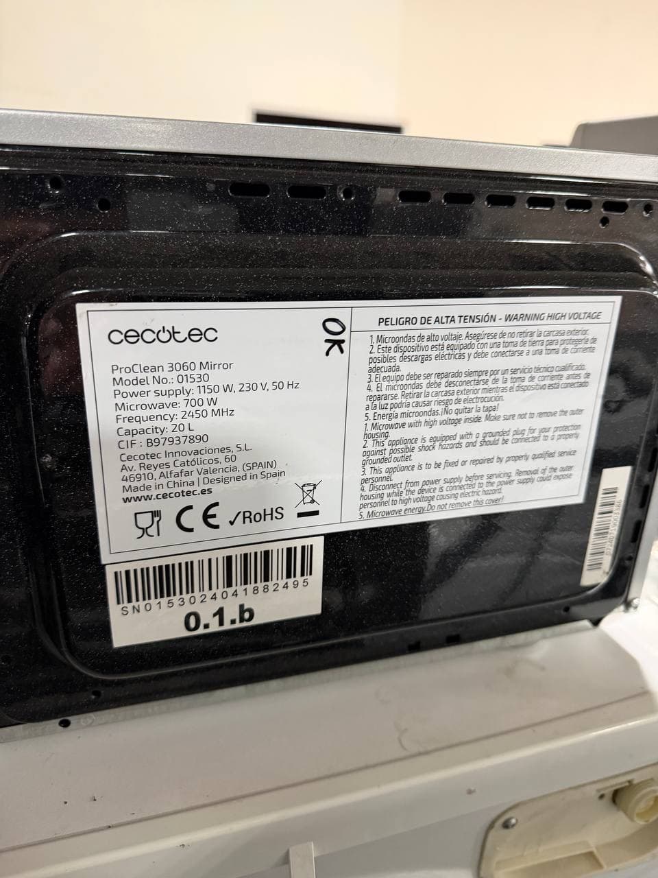 Мікрохвильова піч Cecotec ProClean 3060 Mirror