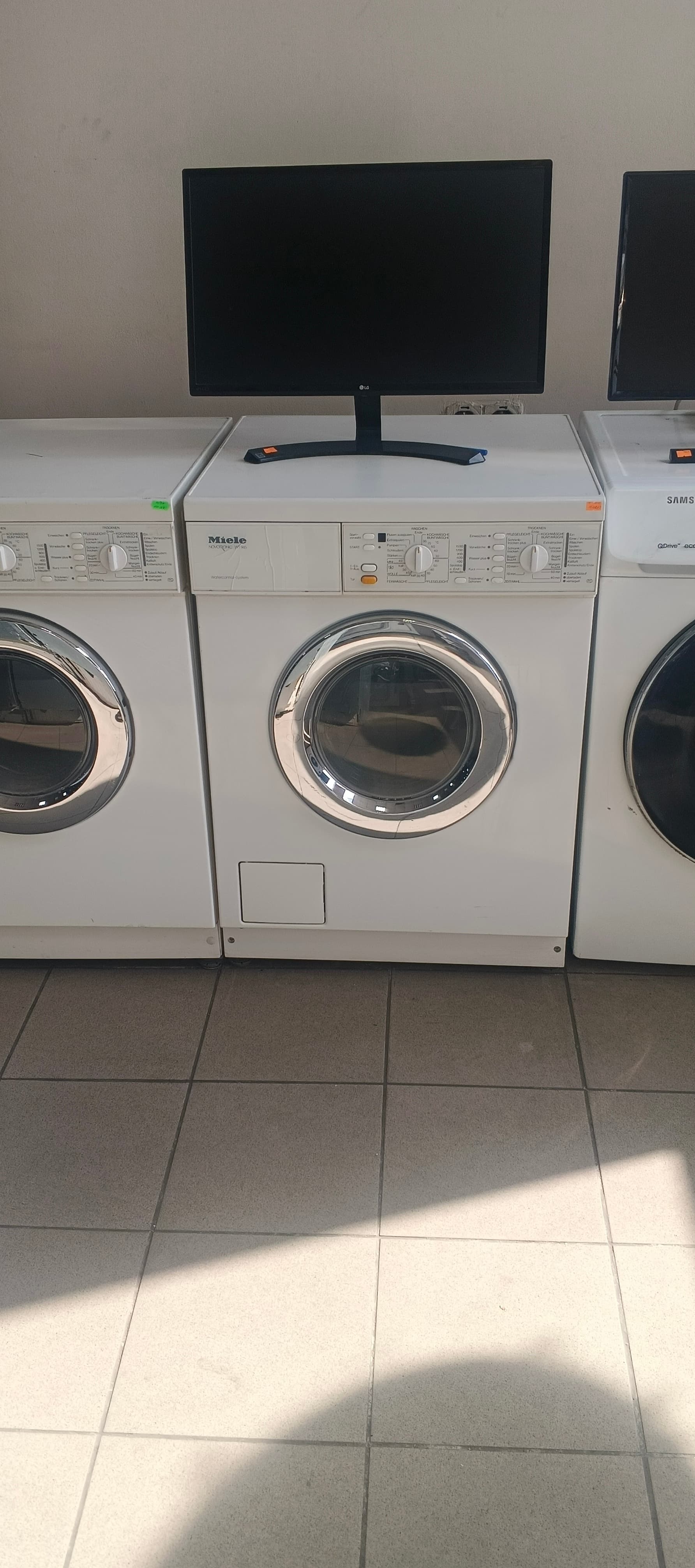 Пральна машина плюс сушка Miele novotronic wt945
