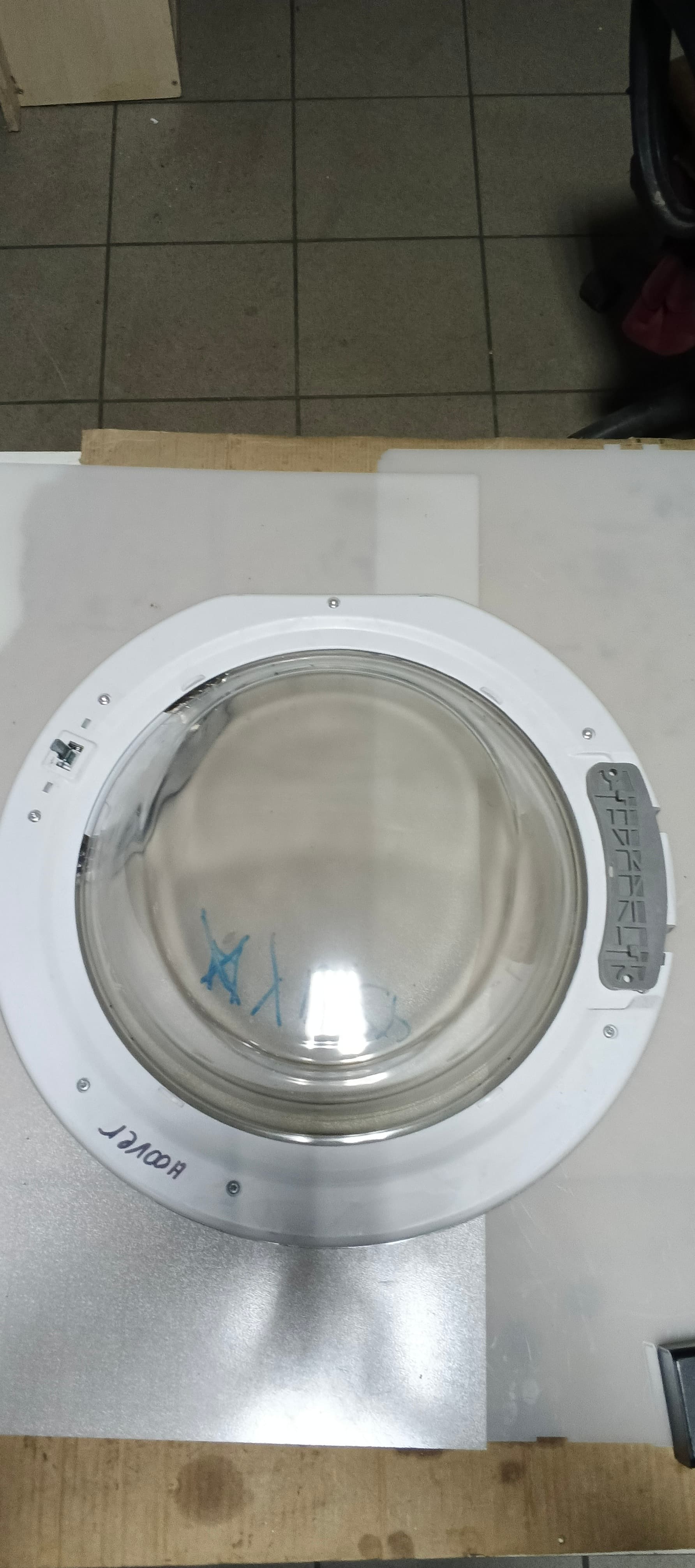 Б/у Люк для пральної машини Whirlpool Supreme Care FSCR90422