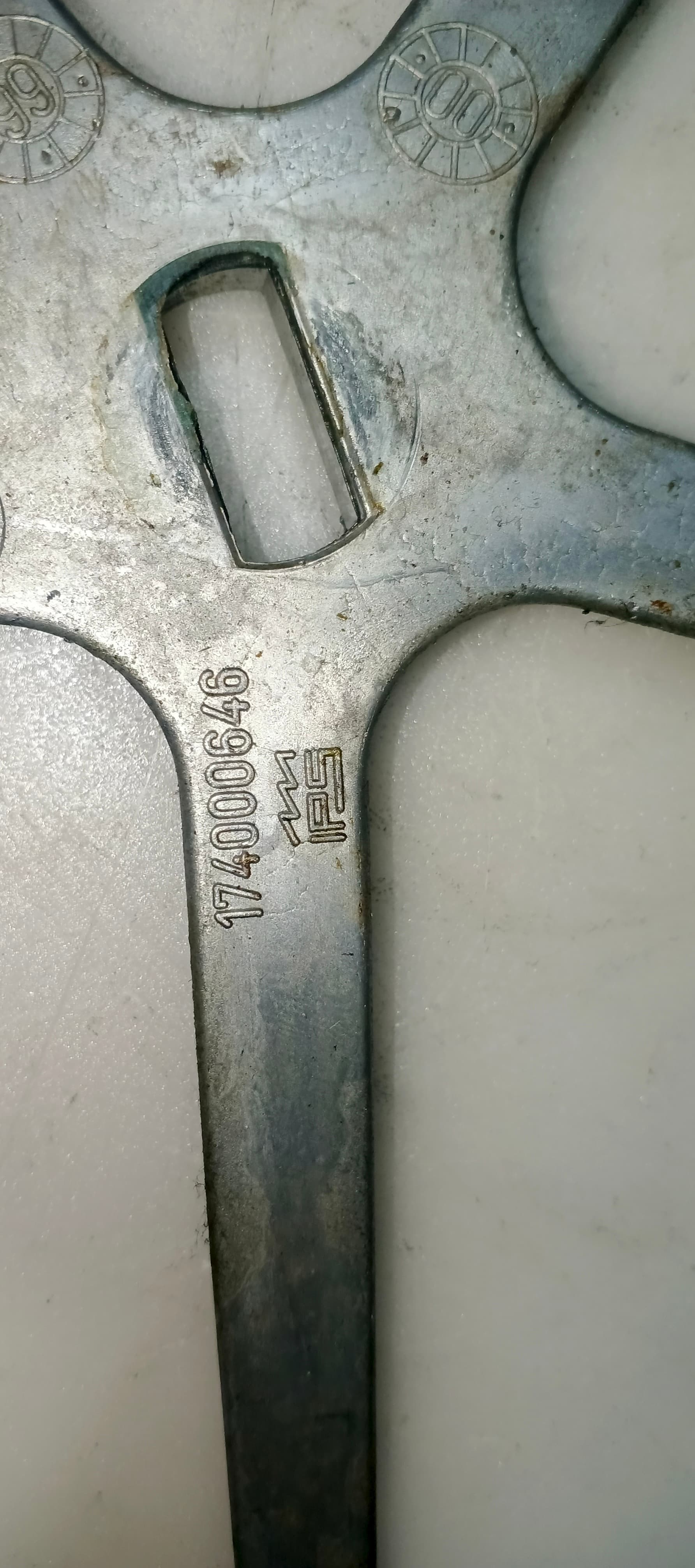 Б/у Шків для пральної машини Indesit 174000646