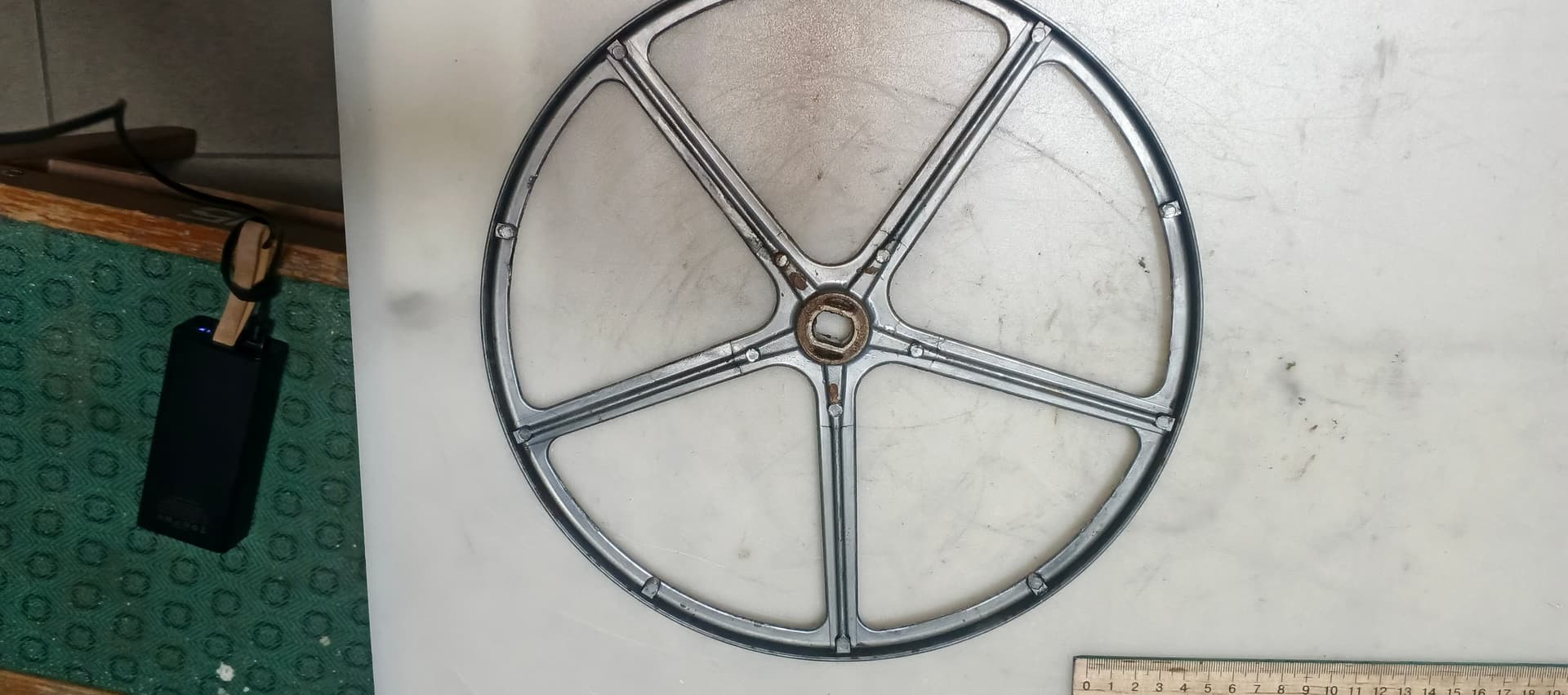 Б/у Шків для пральної машини Indesit 174002420 105-06