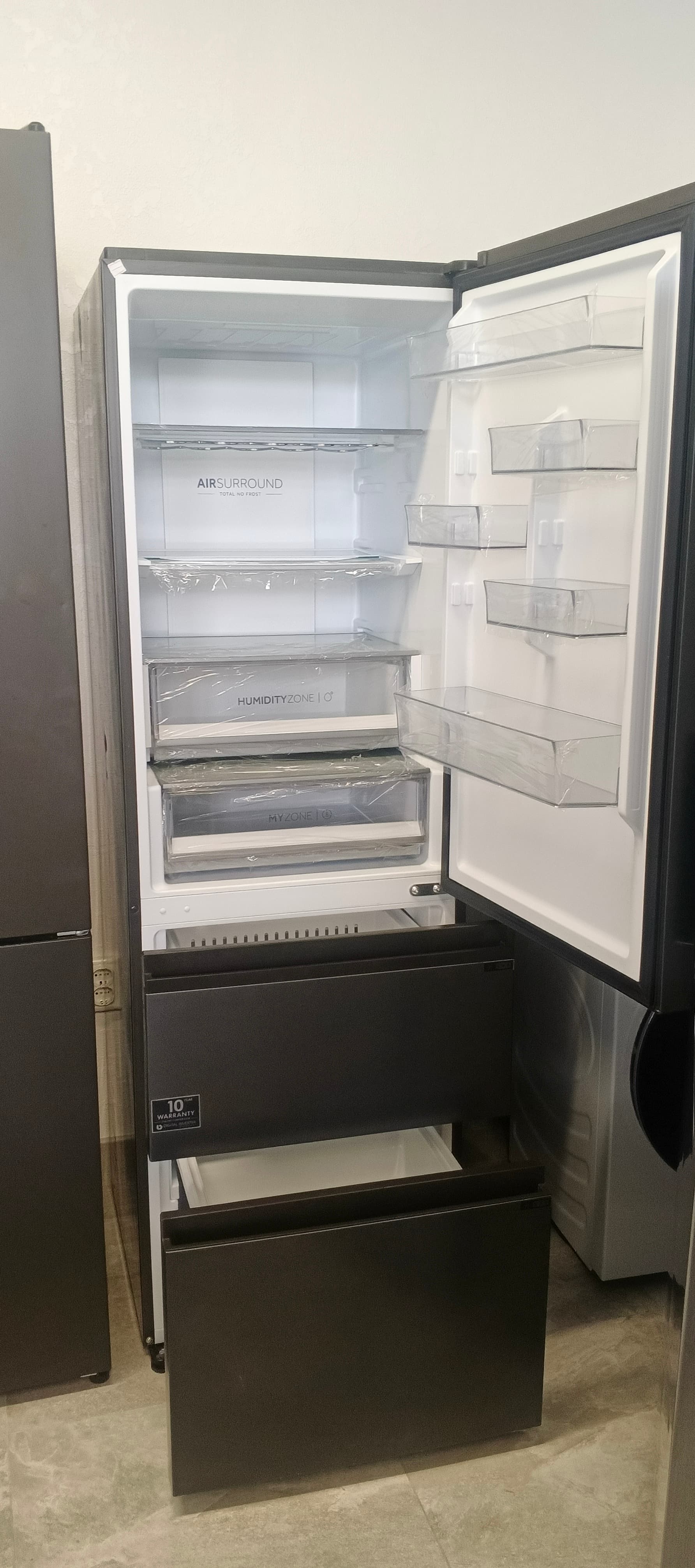 Холодильник Haier HTW5618DNPT