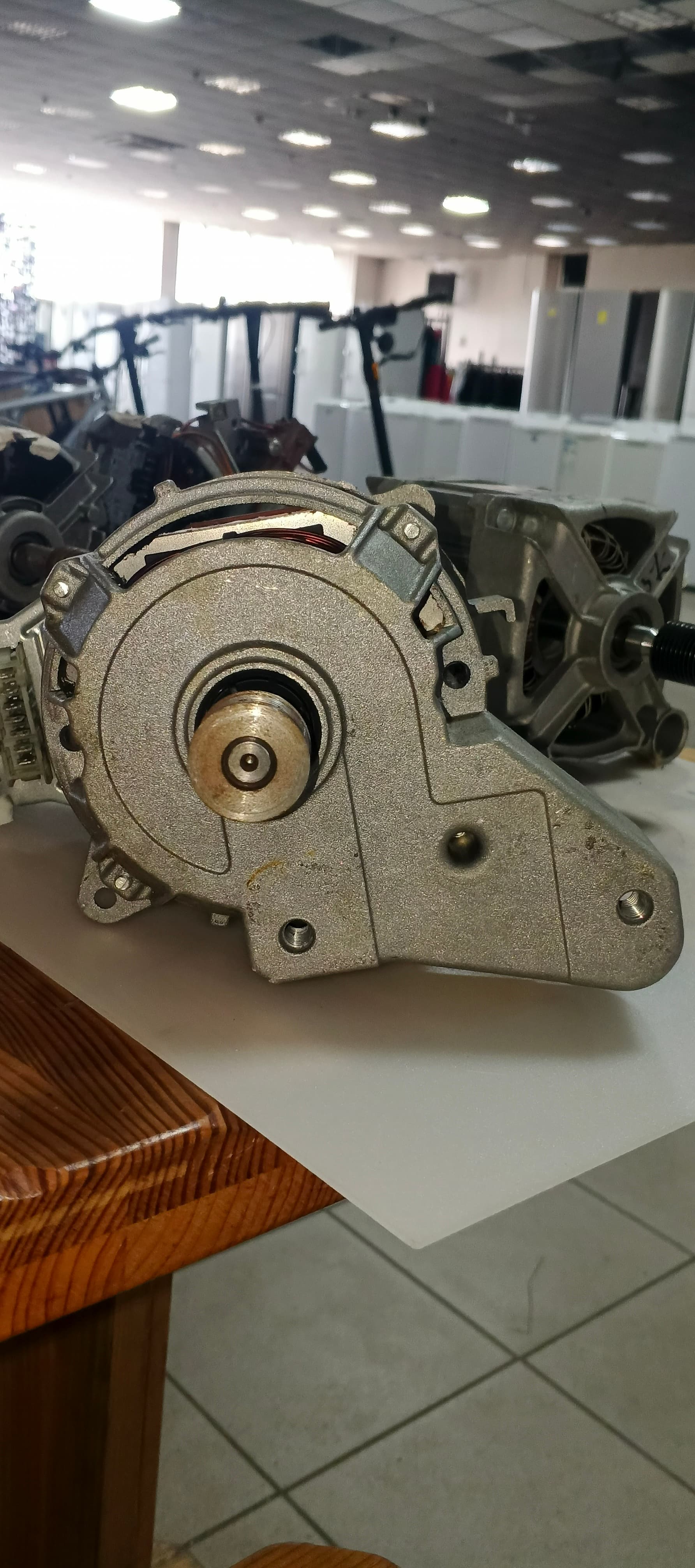 Б/у Мотор для пральної машинки AEG 450w