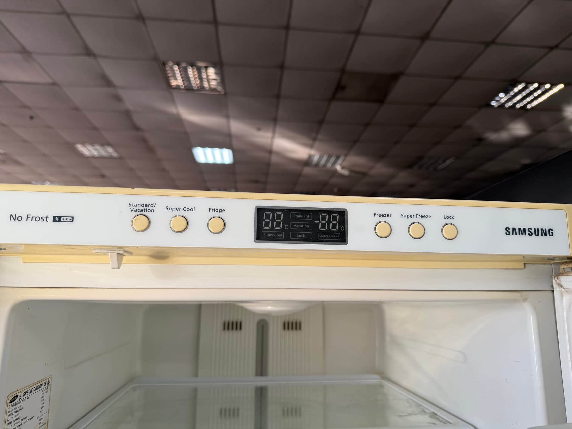 Холодильник Samsung RL33EASW