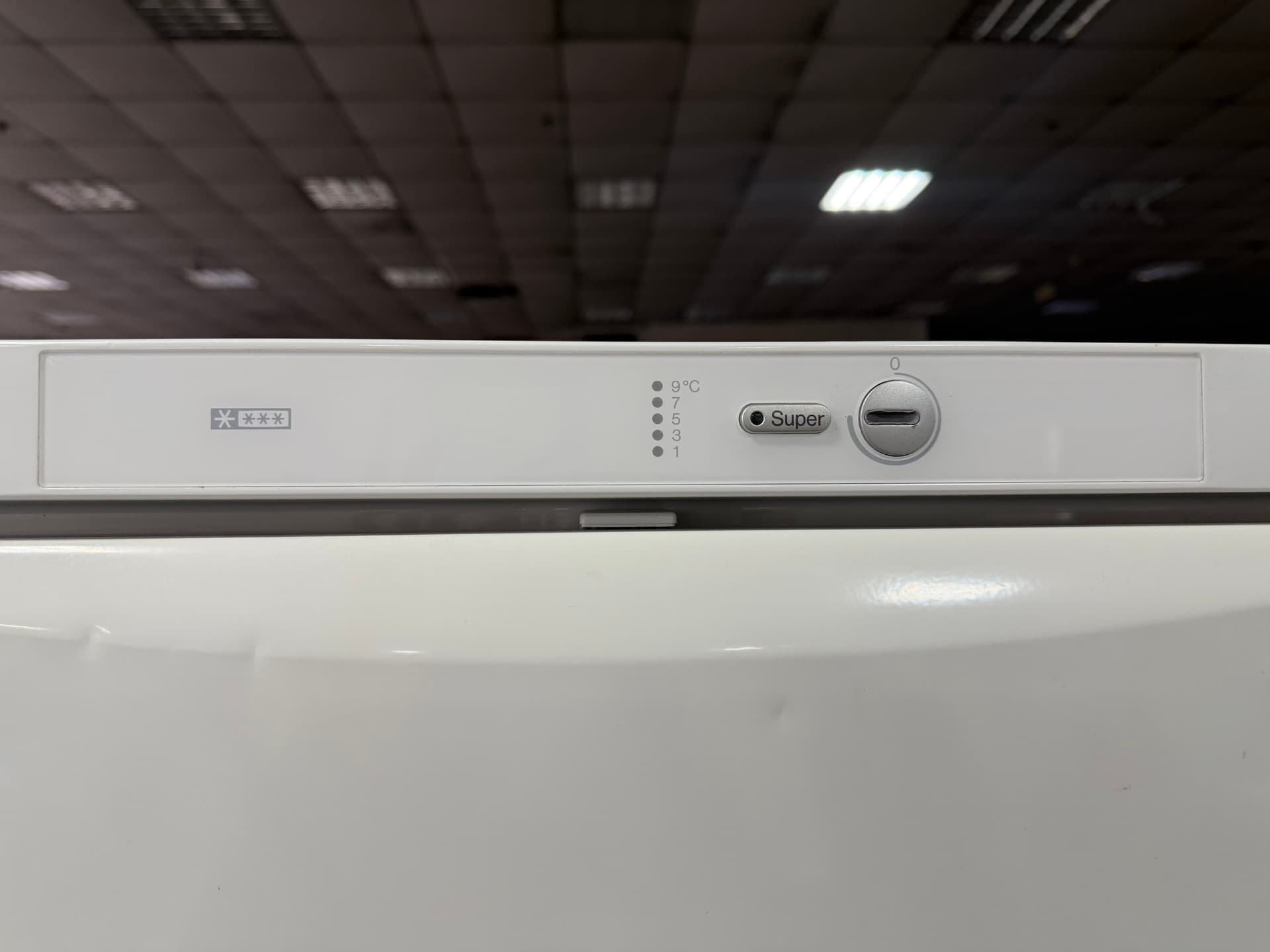 Холодильник Miele KD 6453 S-1