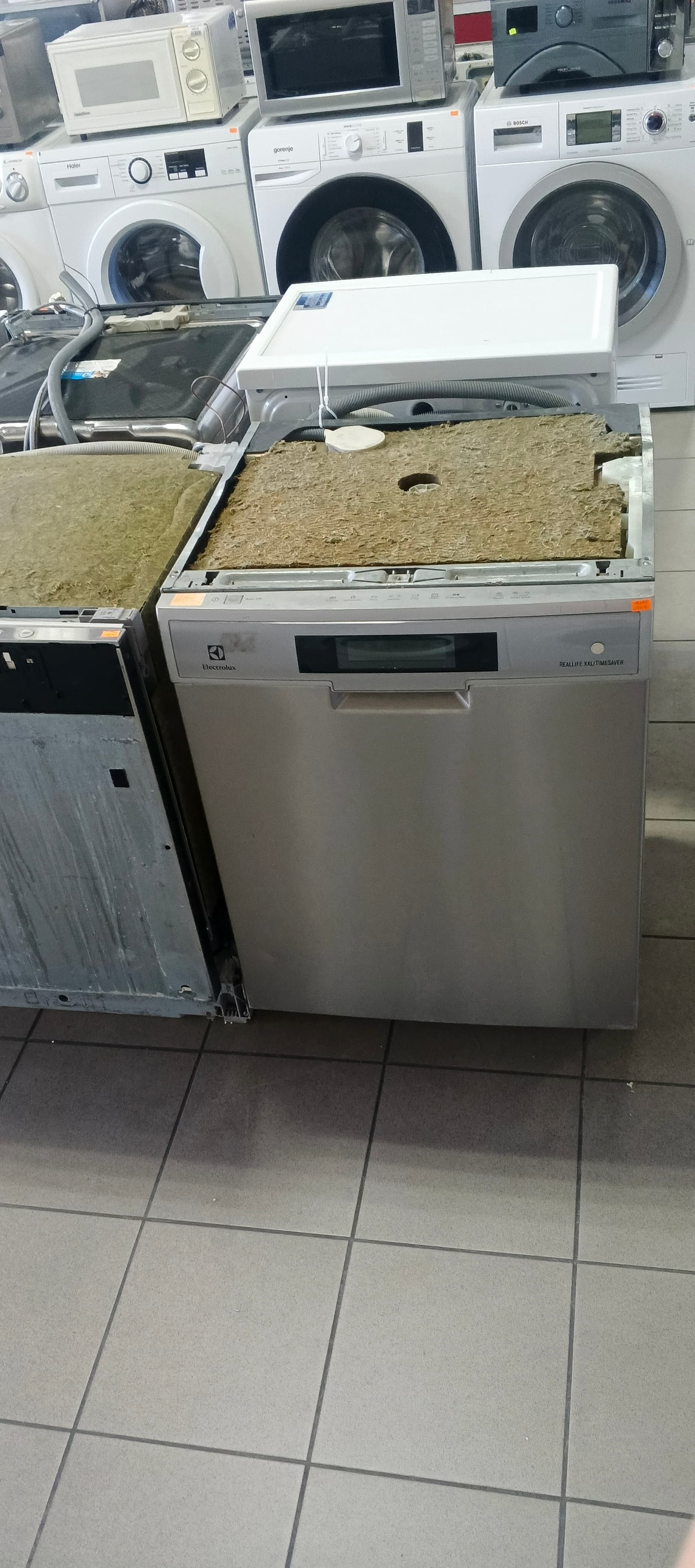 Electrolux RealLife XXL серії ESF6630