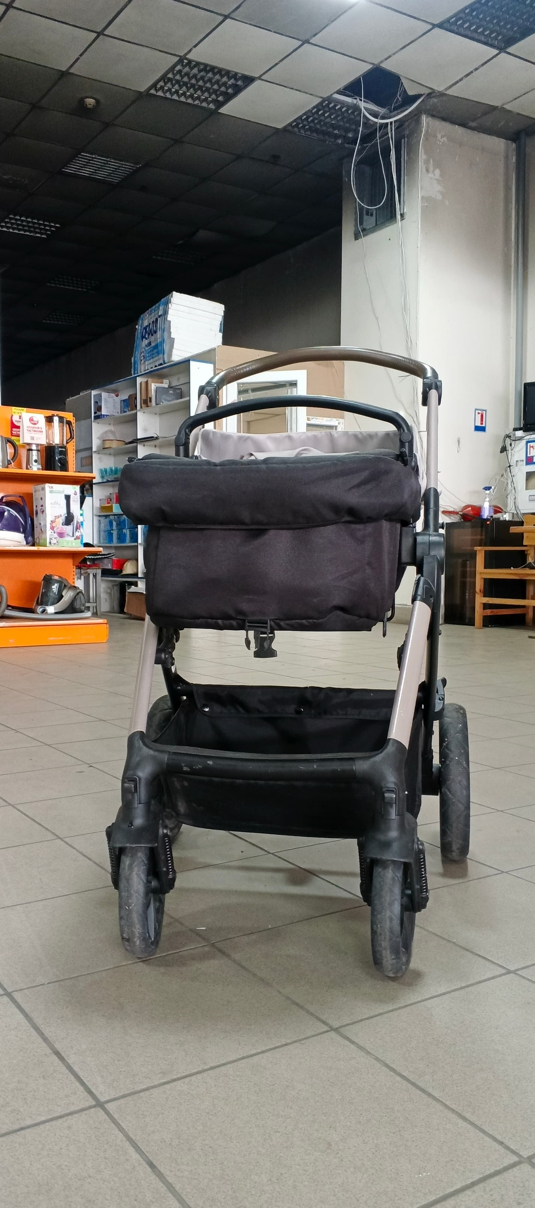 Дитяча коляска Kinderkraft Moov 2