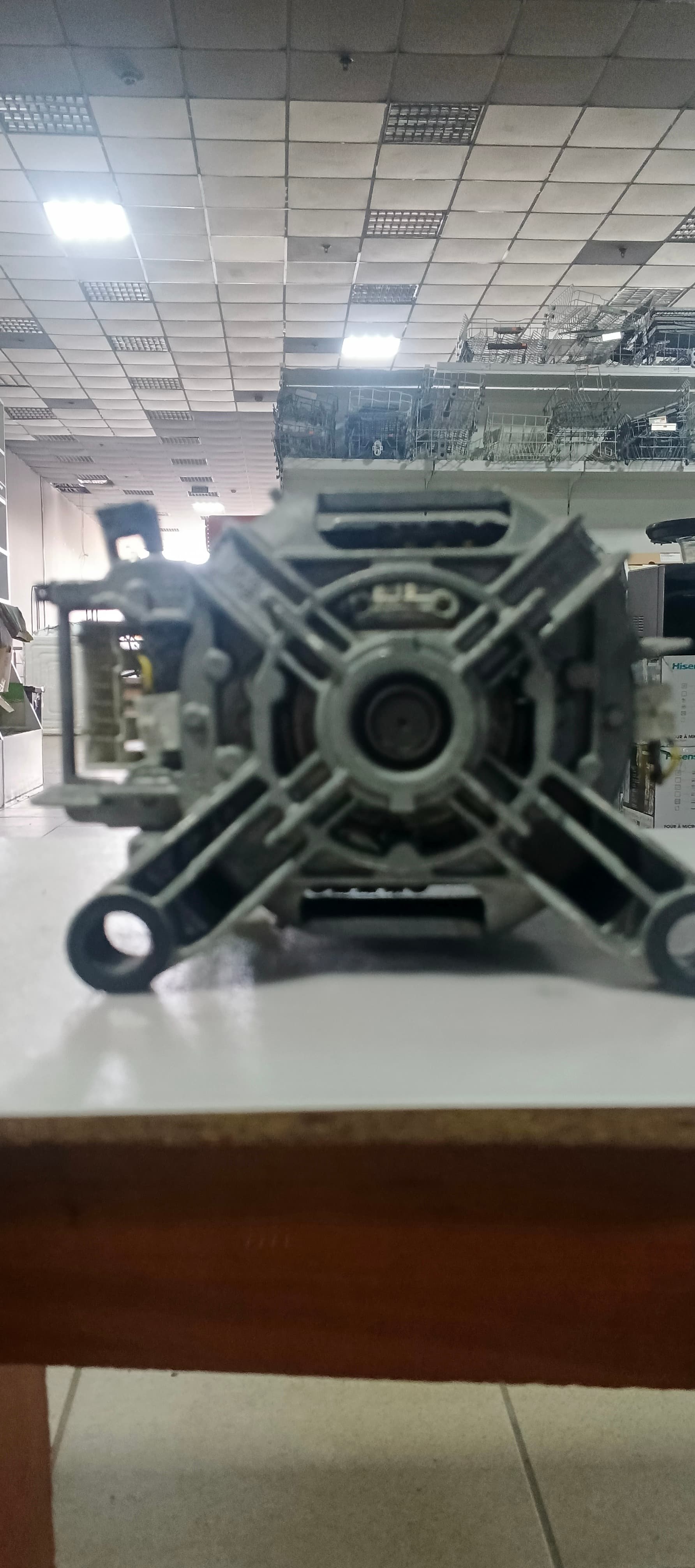 Б/у МОТОР для пральної машини Siemens 129 60102