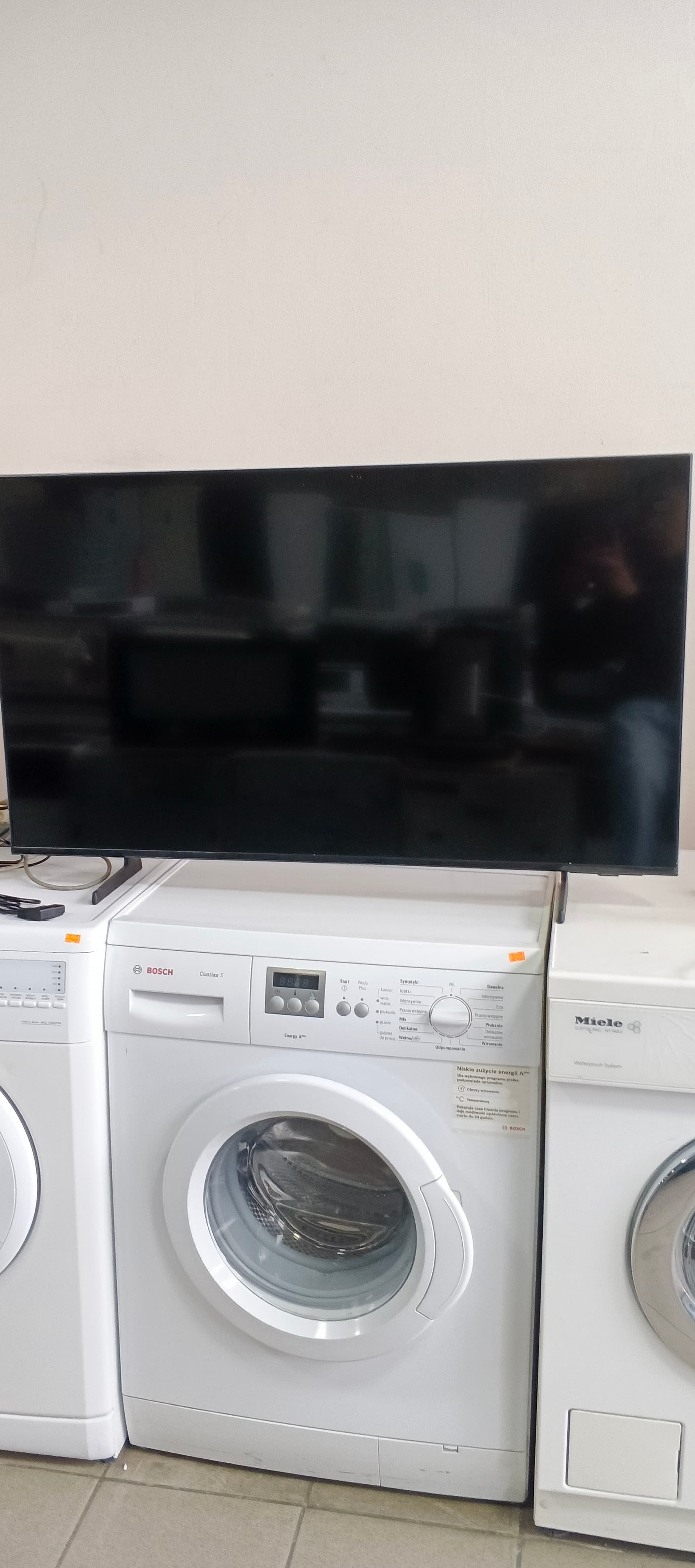 Телевізор Samsung UE43DU7173