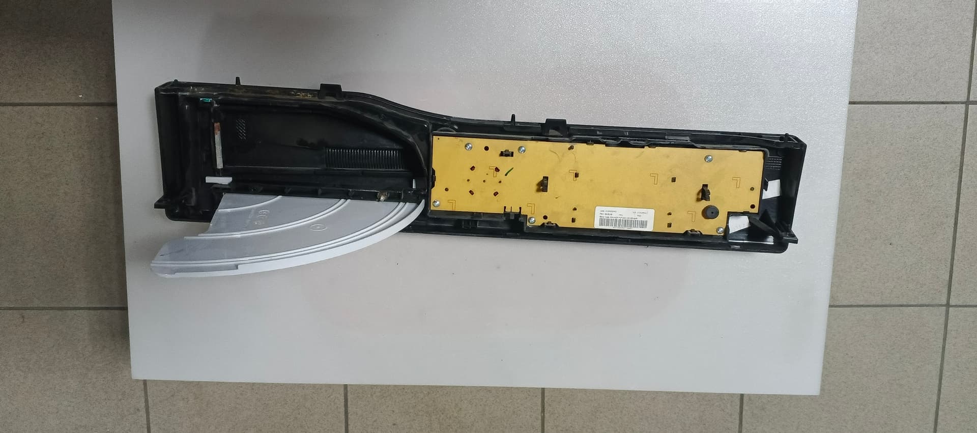 Б/у Модуль управління(індикація) пральної машини Ariston RSPD824J