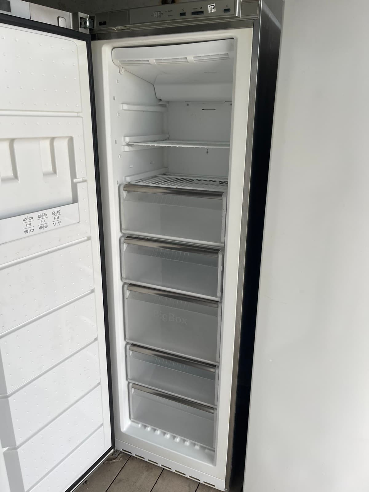Морозильна камера Siemens GS32NA91 /04
