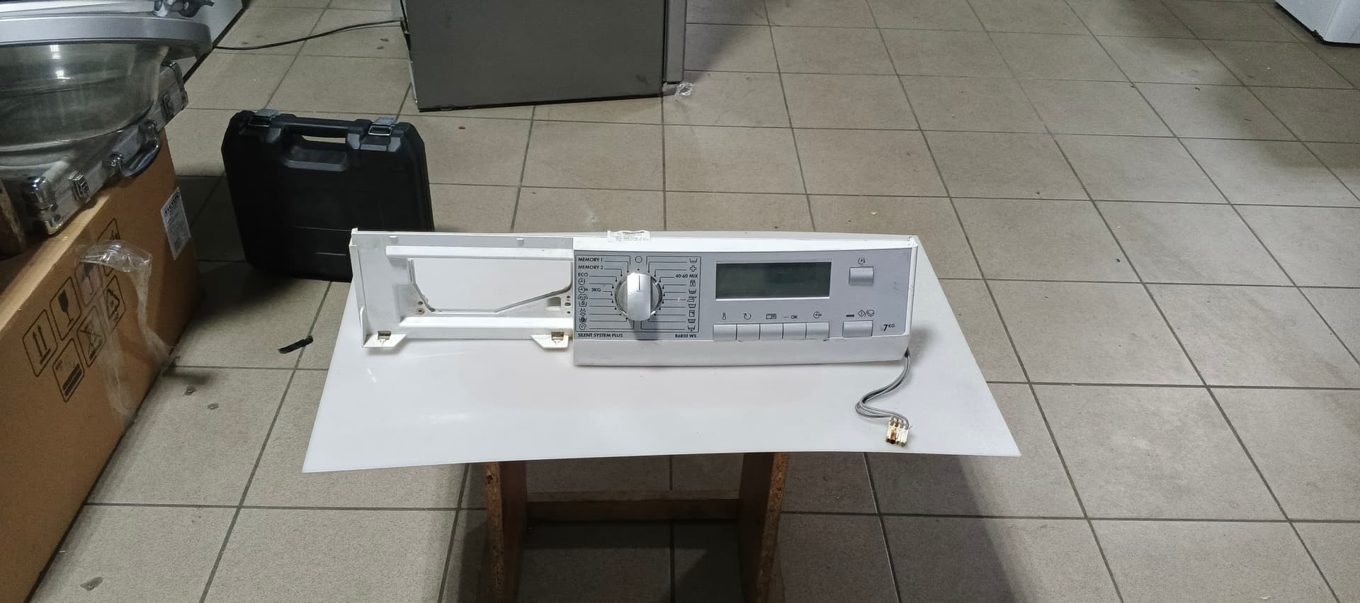 Б/у Модуль управління(індикація) пральної машини силова AEG L47230