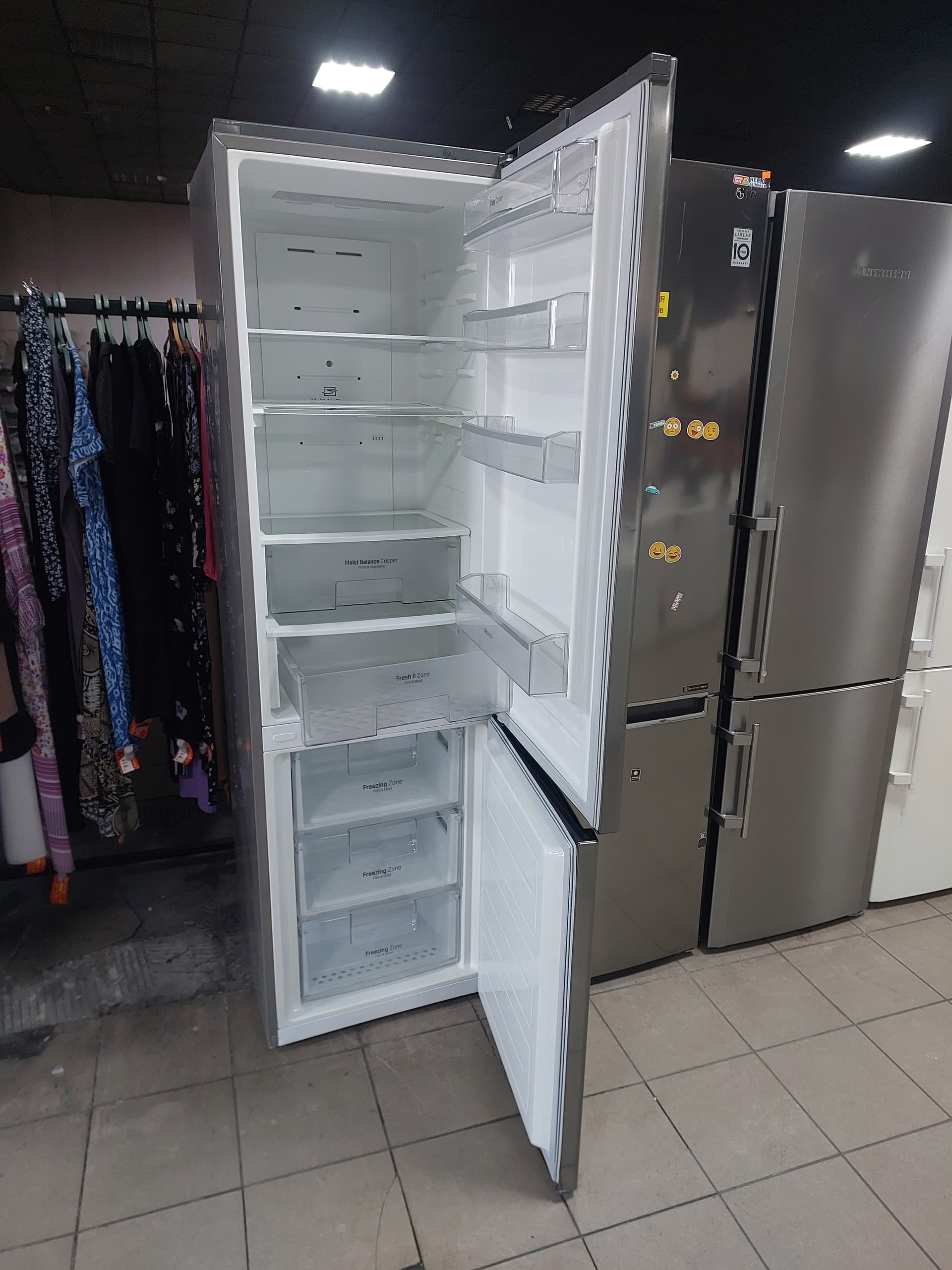 Холодильник LG